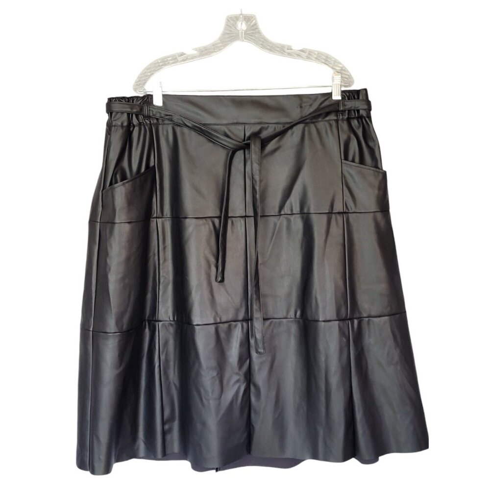 Cato Faux Leather Skirt 22/24W Black A-Line Patch‎ Work Belt Pockets Below Knee